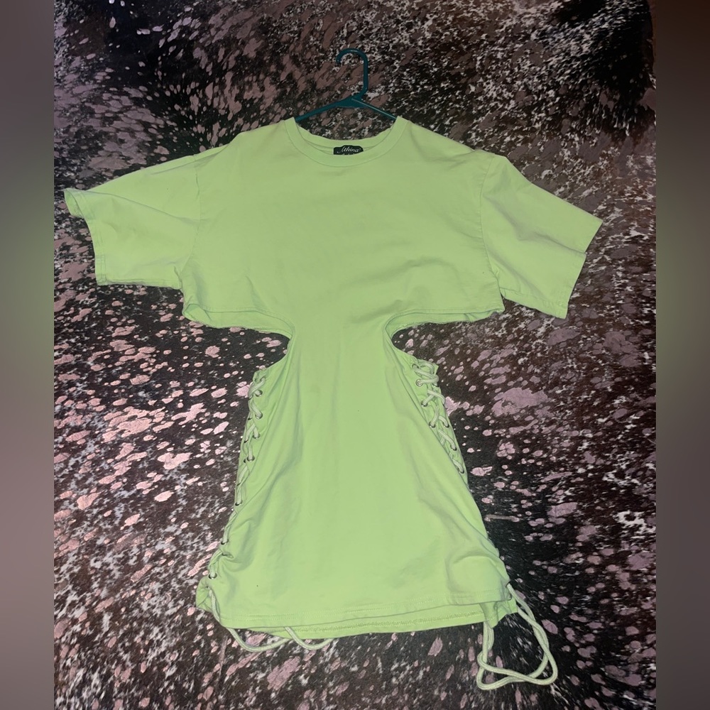 Trendy cut out tshirt dress